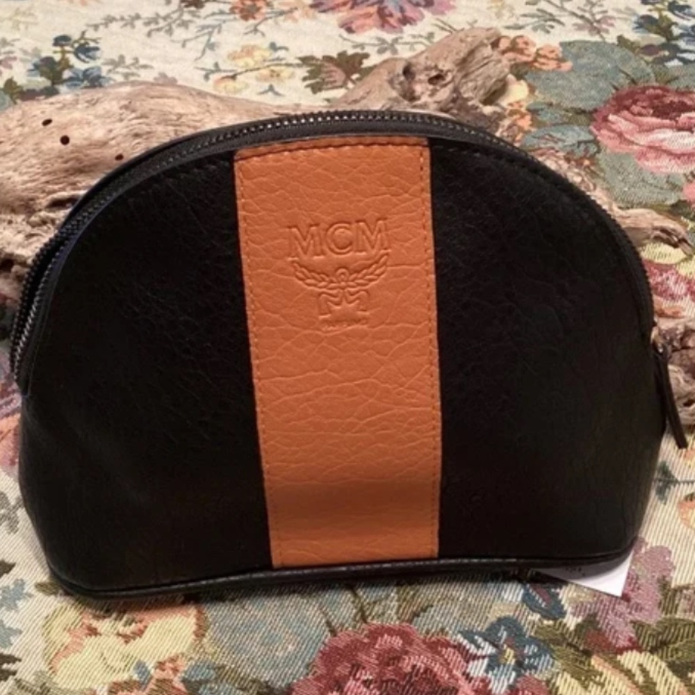 BNIP MCM Embossed Logo Stripe Clutch Cosmetic Bag Pouch / Black & Tan